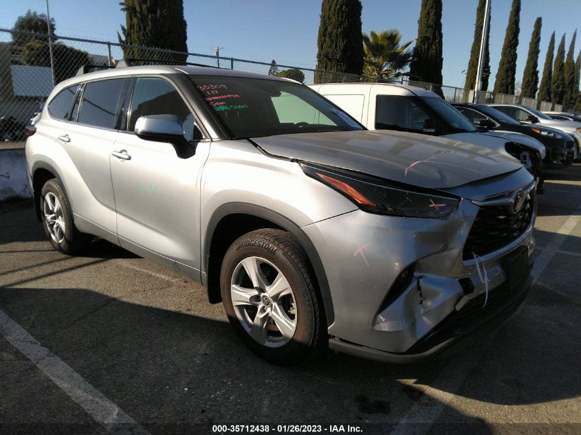 2022 TOYOTA HIGHLANDER LE VIN: 5TDZZRAH8NS100177