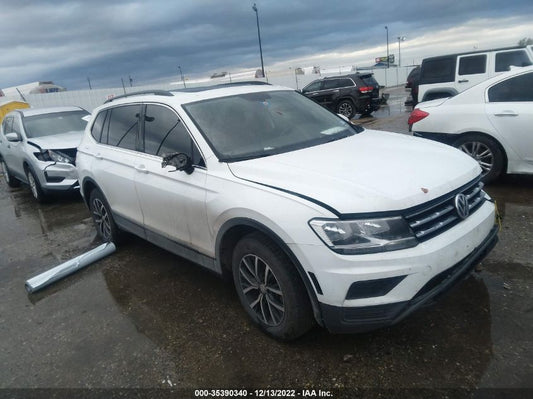 2020 VOLKSWAGEN TIGUAN SE/SEL/SE R-LINE BLACK VIN: 3VV3B7AX0LM111260