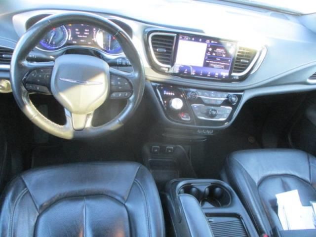 2021 CHRYSLER PACIFICA TOURING L VIN: 2C4RC1BGXMR531121