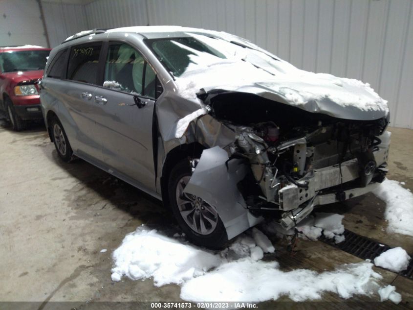 2023 TOYOTA SIENNA XLE/WOODLAND EDITION VIN: 5TDJSKFCXPS080443