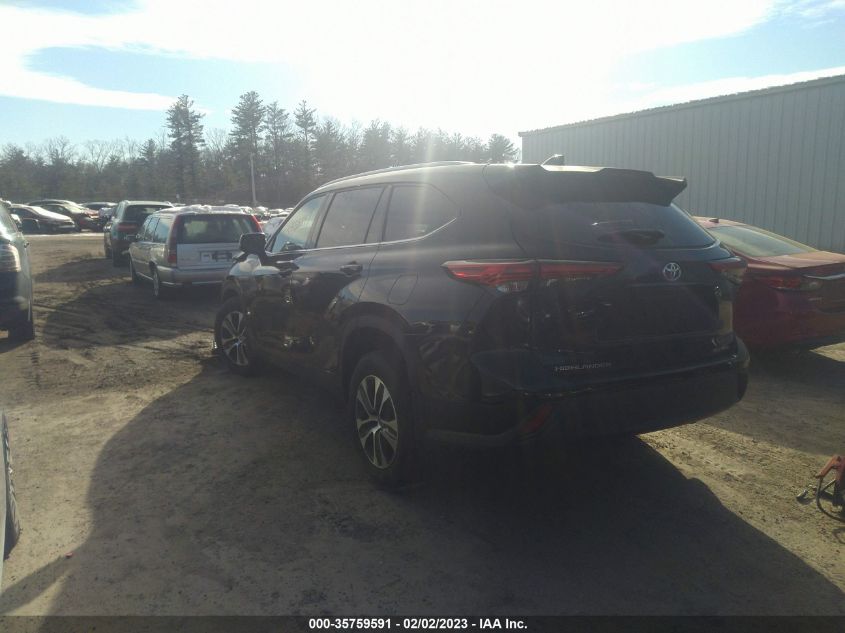 2022 TOYOTA HIGHLANDER XLE VIN: 5TDGZRBH6NS177202