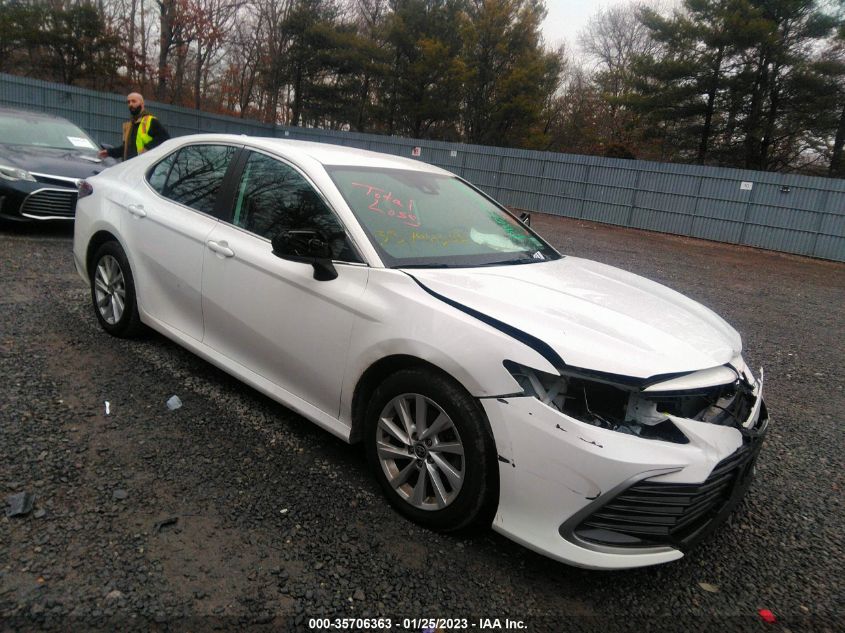 2021 TOYOTA CAMRY LE VIN: 4T1C11BK1MU034523