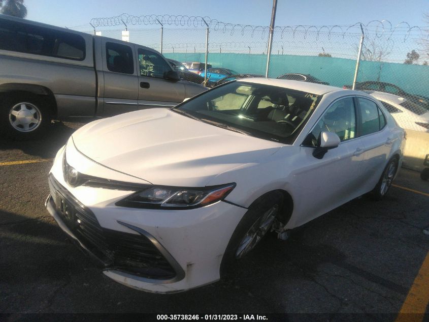 2021 TOYOTA CAMRY LE VIN: 4T1C11AK5MU440239