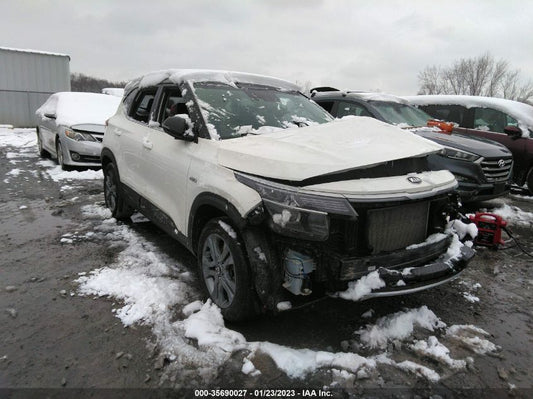 2021 KIA SELTOS S VIN: KNDEUCAAXM7158393