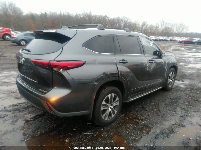 2021 TOYOTA HIGHLANDER XLE VIN: 5TDHZRBH9MS551773
