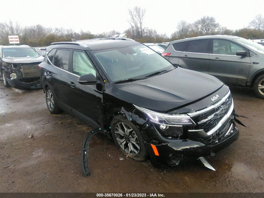 2022 KIA SELTOS EX VIN: KNDERCAA1N7238457
