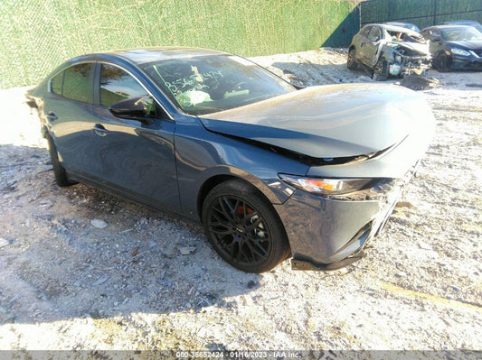 2022 MAZDA MAZDA3 SEDAN CARBON EDITION VIN: 3MZBPACL0NM305063