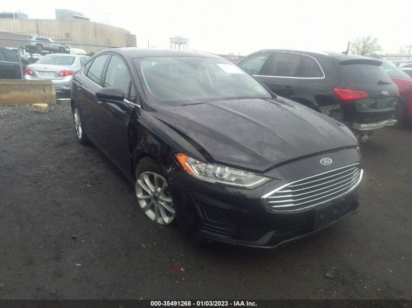 2020 FORD FUSION SE VIN: 3FA6P0HD6LR197280