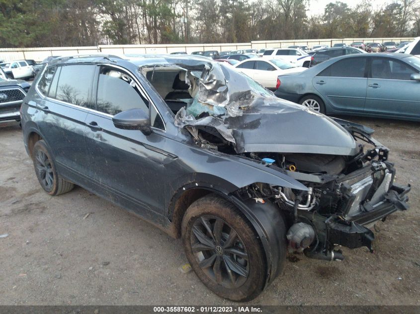 2022 VOLKSWAGEN TIGUAN SE VIN: 3VV3B7AX0NM049216