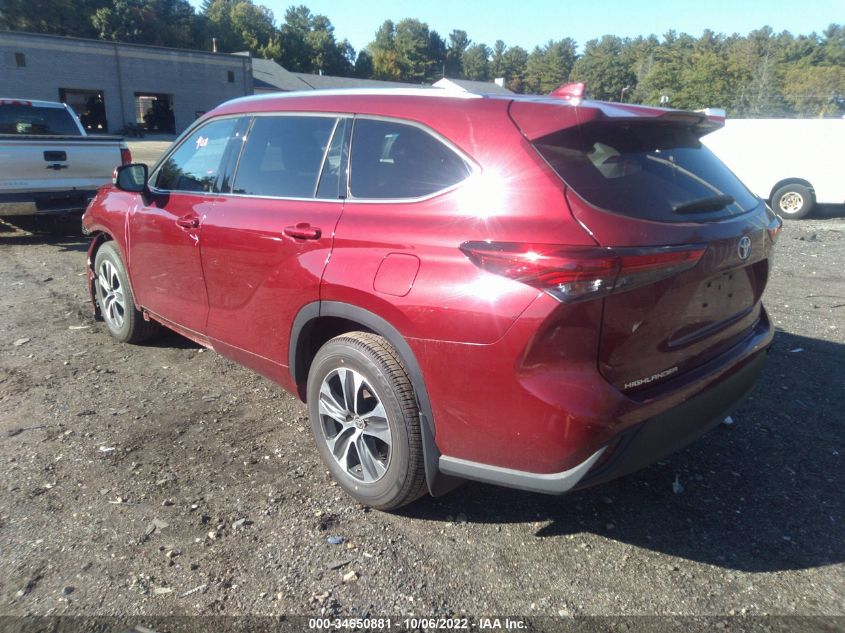 2020 TOYOTA HIGHLANDER XLE VIN: 5TDHZRBH0LS013073