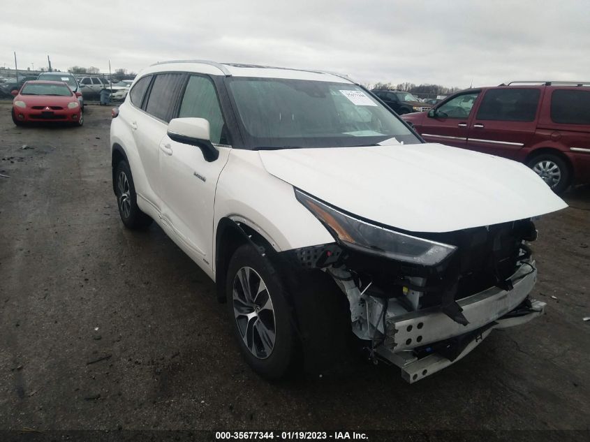 2021 TOYOTA HIGHLANDER HYBRID XLE VIN: 5TDGBRCH0MS025790