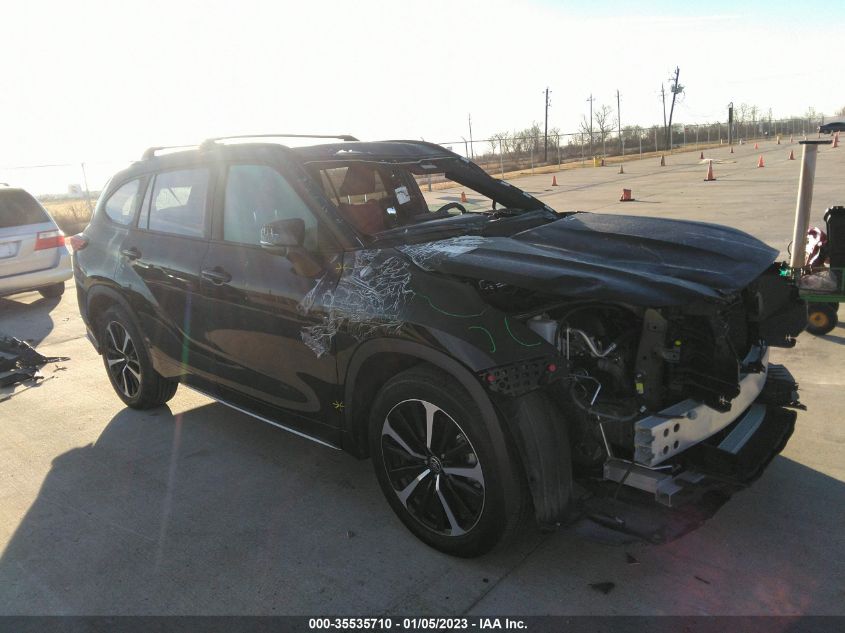 2021 TOYOTA HIGHLANDER XSE VIN: 5TDLZRAH2MS053863