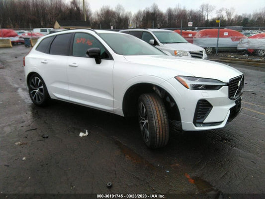 2023 VOLVO XC60 PLUS DARK THEME VIN: YV4L12RWXP1253034
