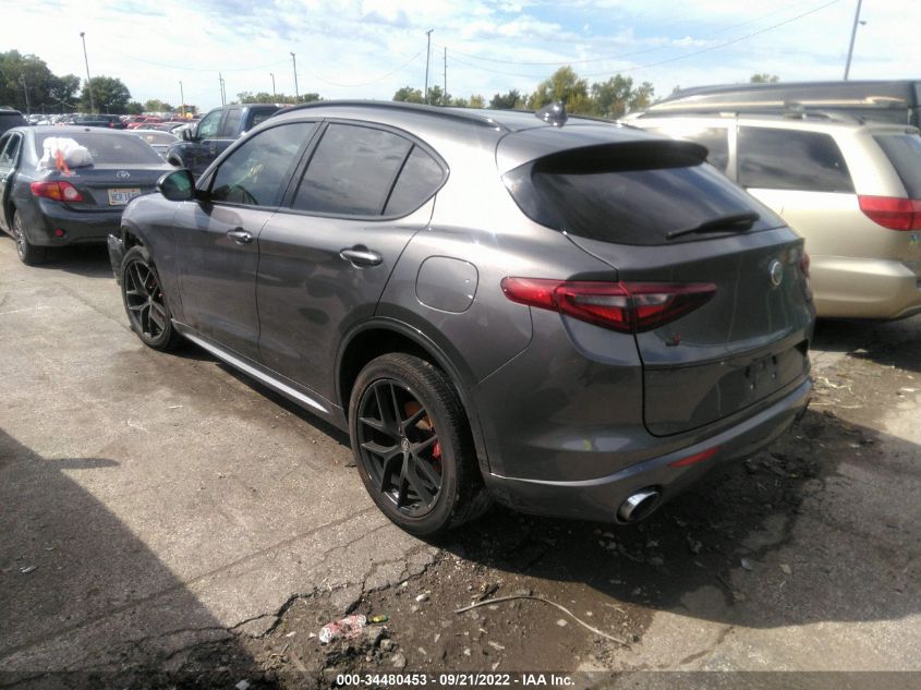 2021 ALFA ROMEO STELVIO TI VIN: ZASPAKBN3M7D08901
