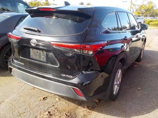 2022 TOYOTA HIGHLANDER LE VIN: 5TDBZRBH8NS187949