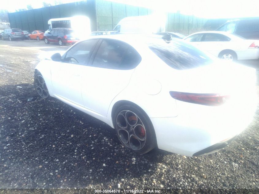 2022 ALFA ROMEO GIULIA VELOCE VIN: ZARFANBN8N7655301