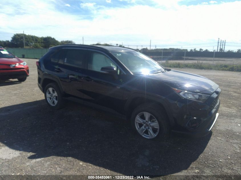 2021 TOYOTA RAV4 XLE VIN: 2T3W1RFV8MW144332
