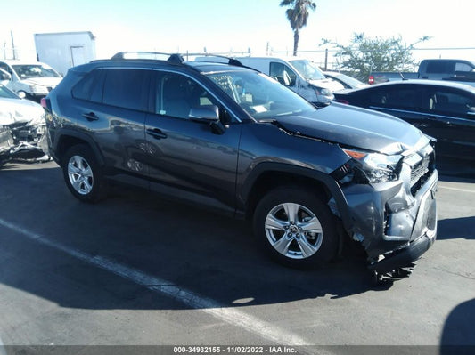 2021 TOYOTA RAV4 XLE VIN: 2T3W1RFV2MC123848