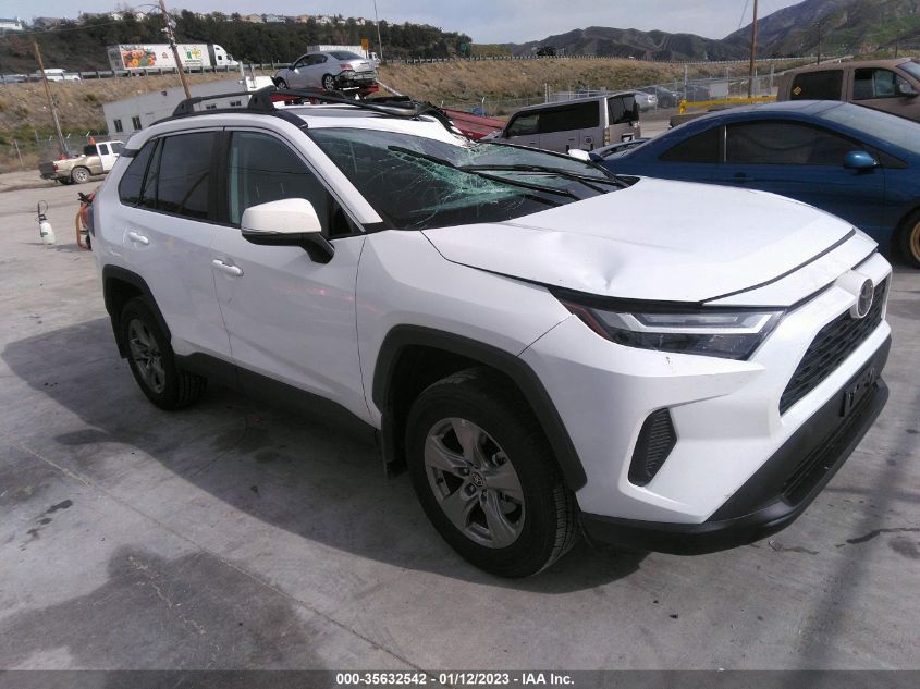 2022 TOYOTA RAV4 XLE VIN: 2T3W1RFV8NW225266