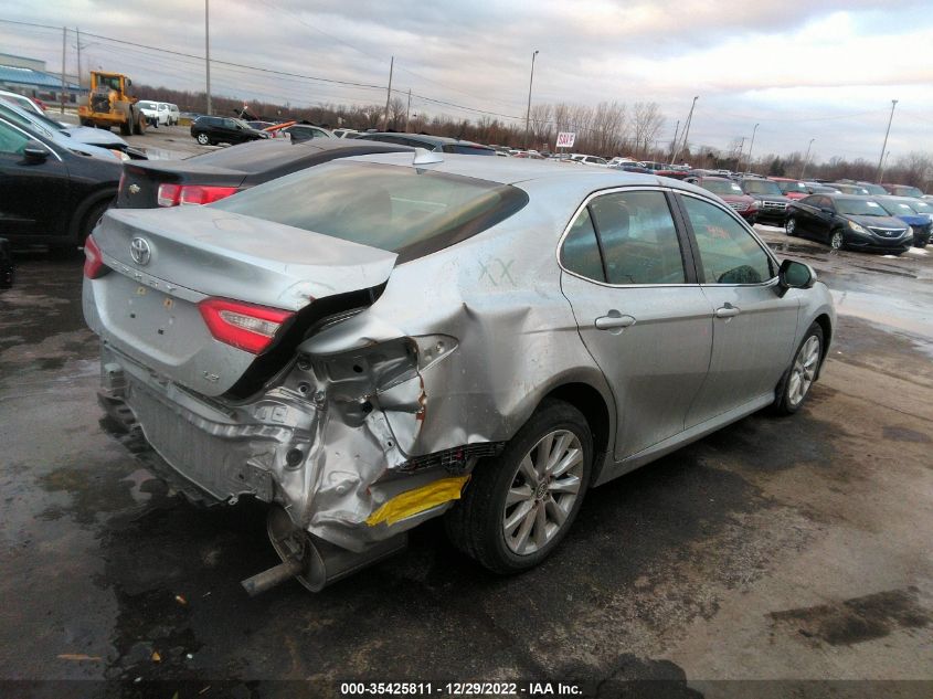 2020 TOYOTA CAMRY LE VIN: 4T1C11AK8LU938465
