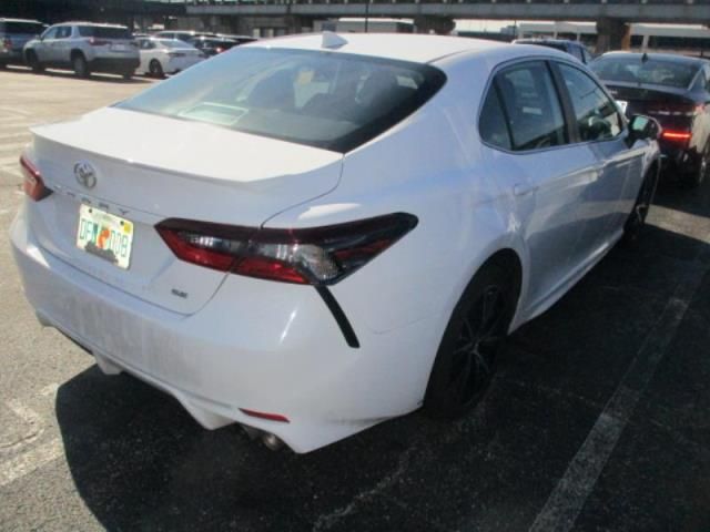 2022 TOYOTA CAMRY SE VIN: 4T1G11AK2NU628459