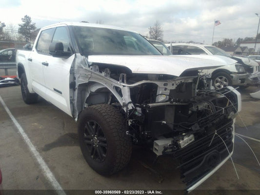 2022 TOYOTA TUNDRA 4WD SR5 VIN: 5TFLA5DB9NX028333