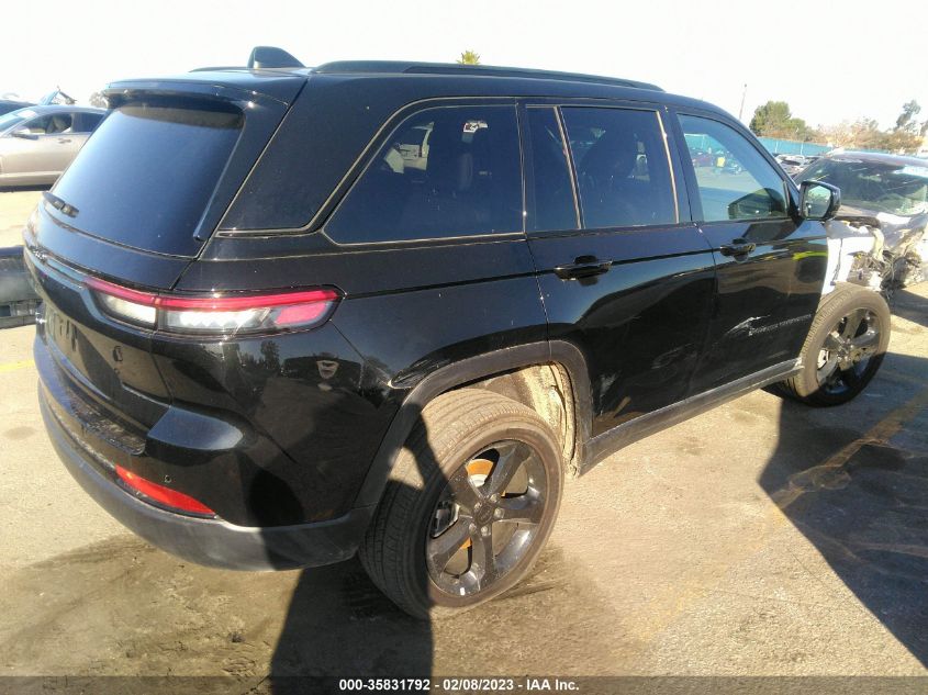 2022 JEEP GRAND CHEROKEE ALTITUDE VIN: 1C4RJGAG7N8585130