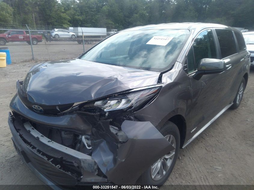 2021 TOYOTA SIENNA LE VIN: 5TDKSKFCXMS004916