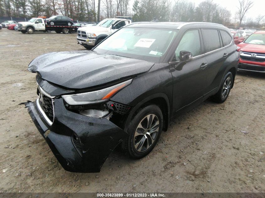 2021 TOYOTA HIGHLANDER XLE VIN: 5TDGZRBH6MS078829