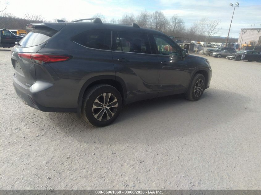 2022 TOYOTA HIGHLANDER XLE VIN: 5TDGZRBH8NS205615