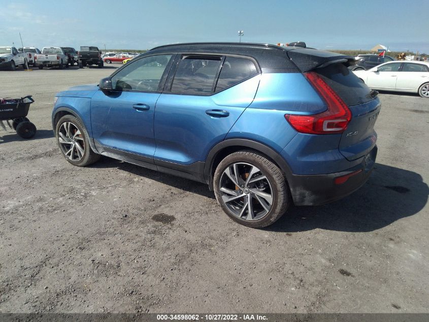 2021 VOLVO XC40 R-DESIGN VIN: YV4162UM4M2476710