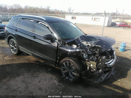 2022 VOLKSWAGEN TIGUAN SE VIN: 3VV2B7AX8NM091452