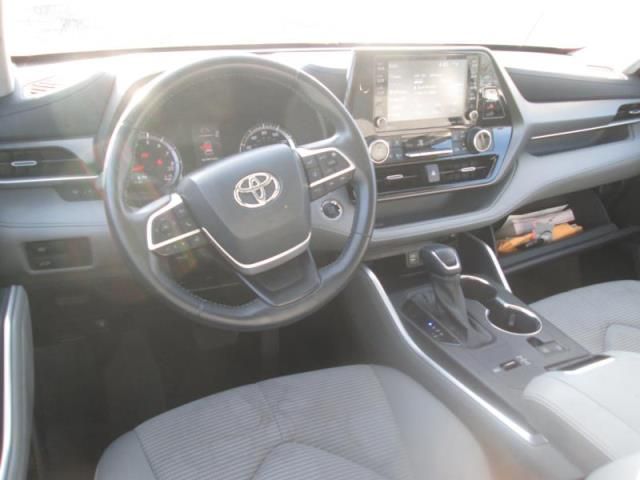 2022 TOYOTA HIGHLANDER LE VIN: 5TDZZRAH2NS543716