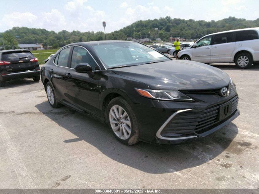 2022 TOYOTA CAMRY LE VIN: 4T1C11AK8NU660265