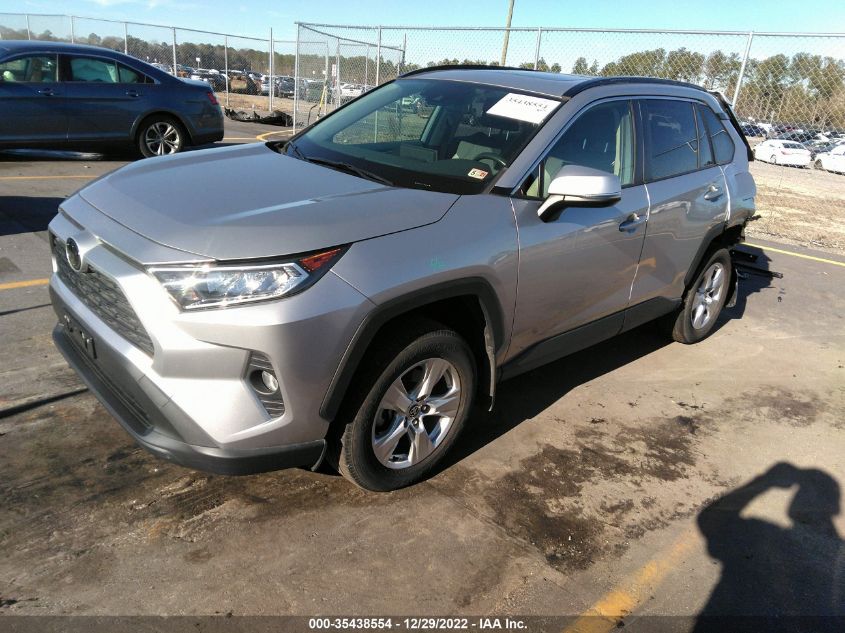 2020 TOYOTA RAV4 XLE VIN: JTMP1RFV8LJ036634