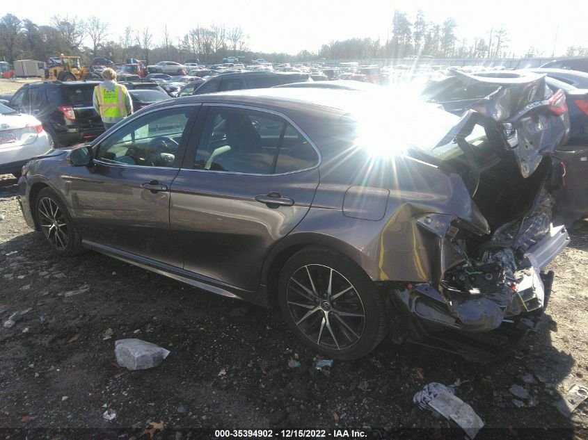 2022 TOYOTA CAMRY SE VIN: 4T1G11AK4NU006381