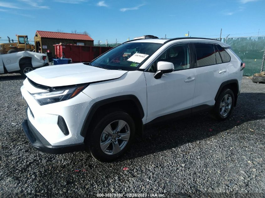 2022 TOYOTA RAV4 XLE VIN: 2T3P1RFVXNW328130