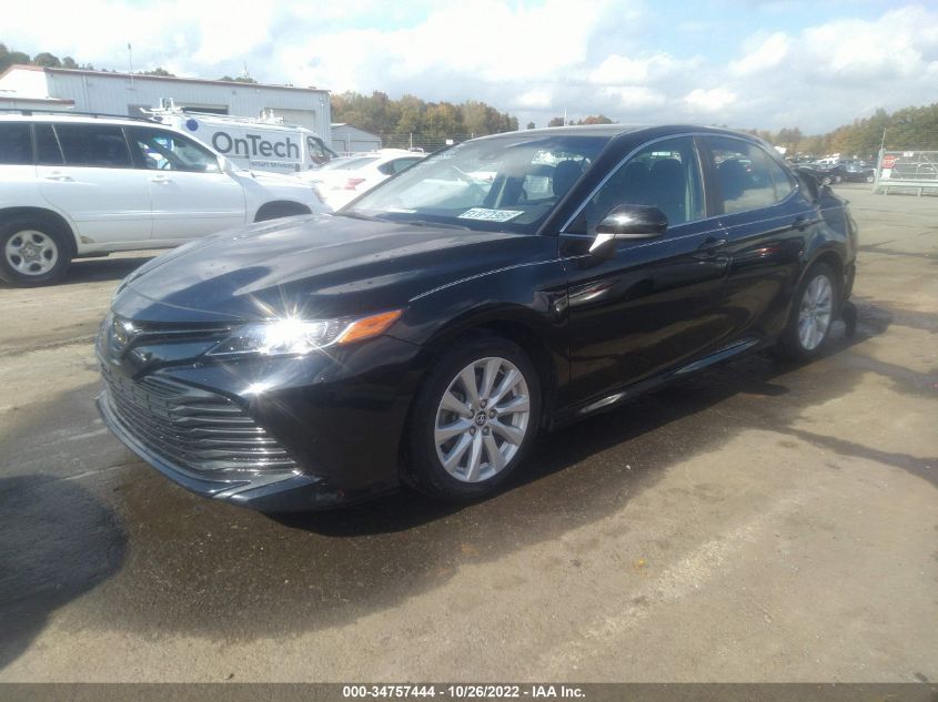 2020 TOYOTA CAMRY LE VIN: 4T1C11AK8LU902081