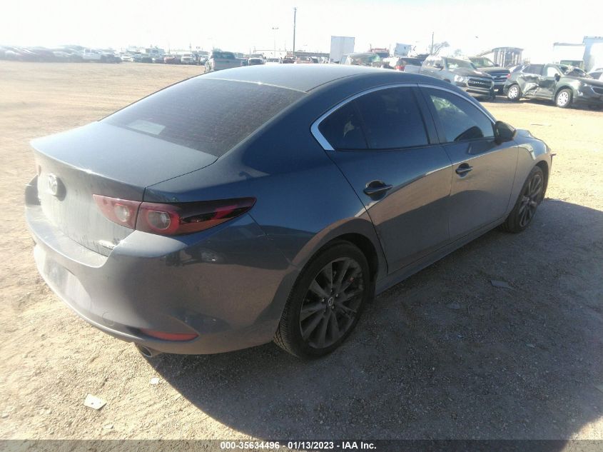 2022 MAZDA MAZDA3 SEDAN CARBON EDITION VIN: 3MZBPACL0NM305385