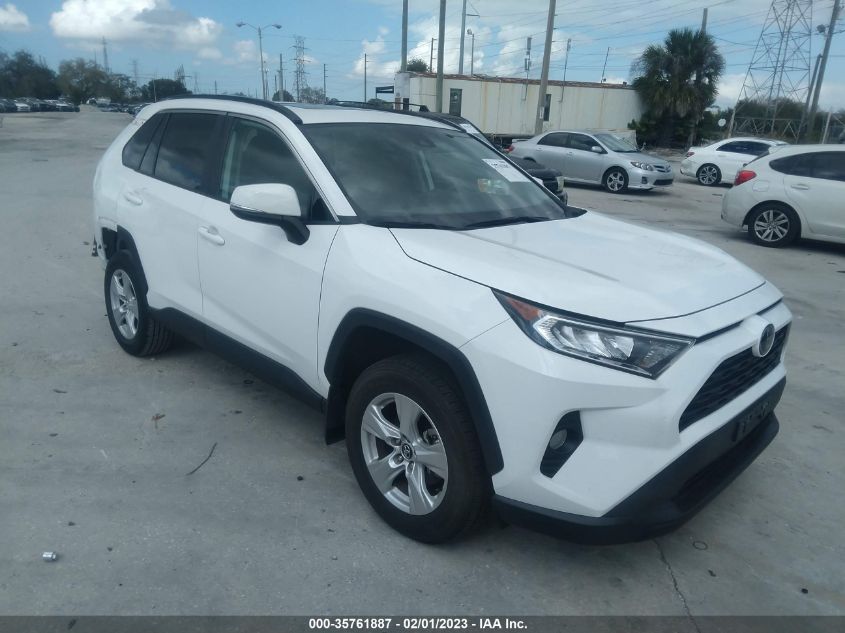 2021 TOYOTA RAV4 XLE VIN: 2T3W1RFV6MW107845
