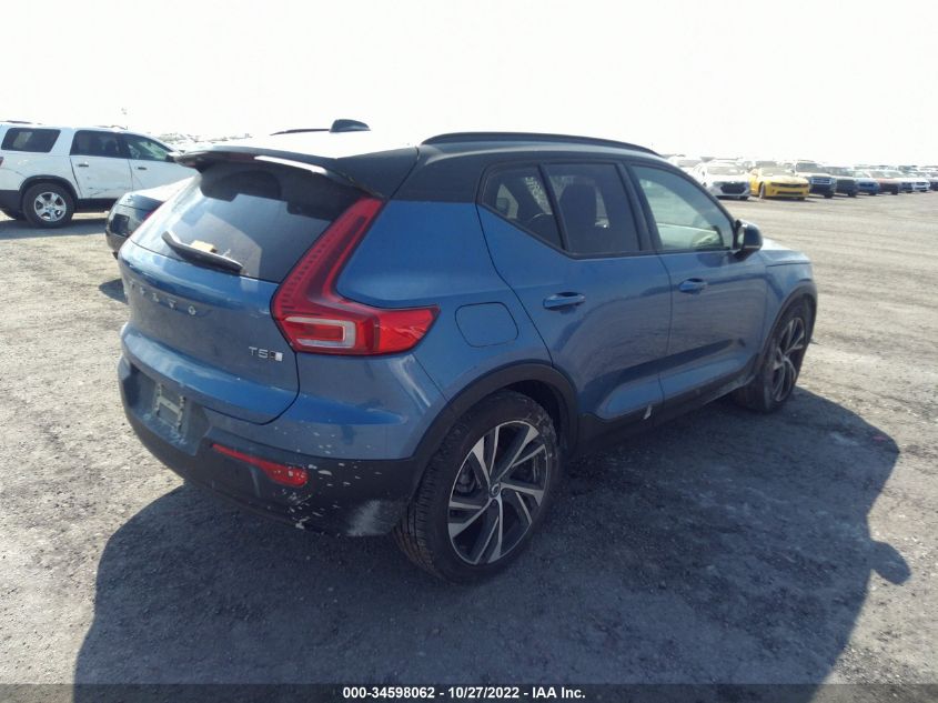 2021 VOLVO XC40 R-DESIGN VIN: YV4162UM4M2476710