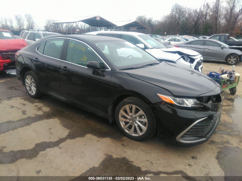 2022 TOYOTA CAMRY LE VIN: 4T1R11AK3NU071697