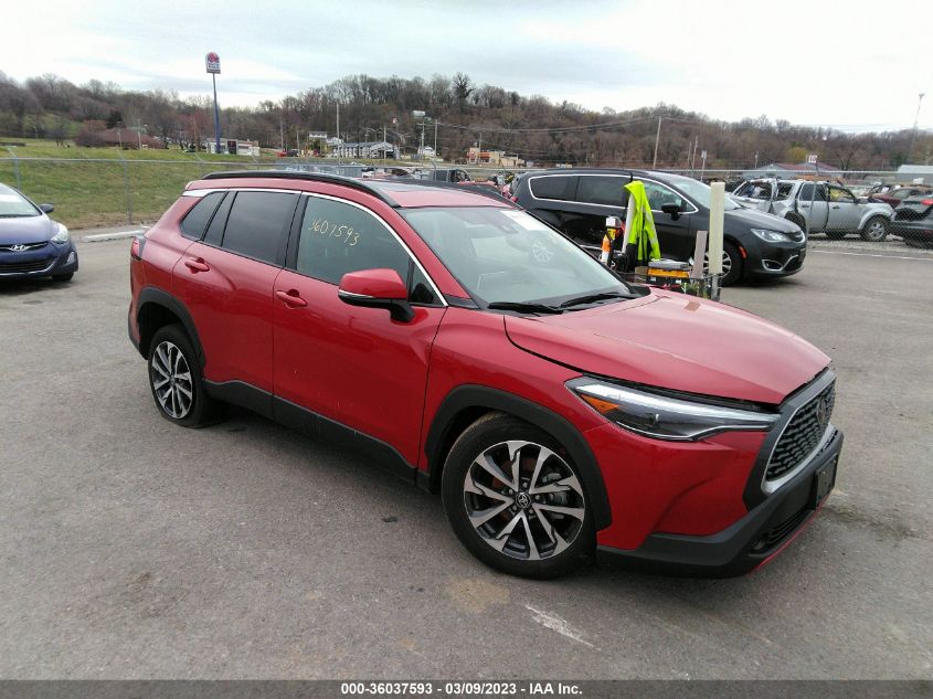 2022 TOYOTA COROLLA CROSS XLE VIN: 7MUDAABG0NV026865