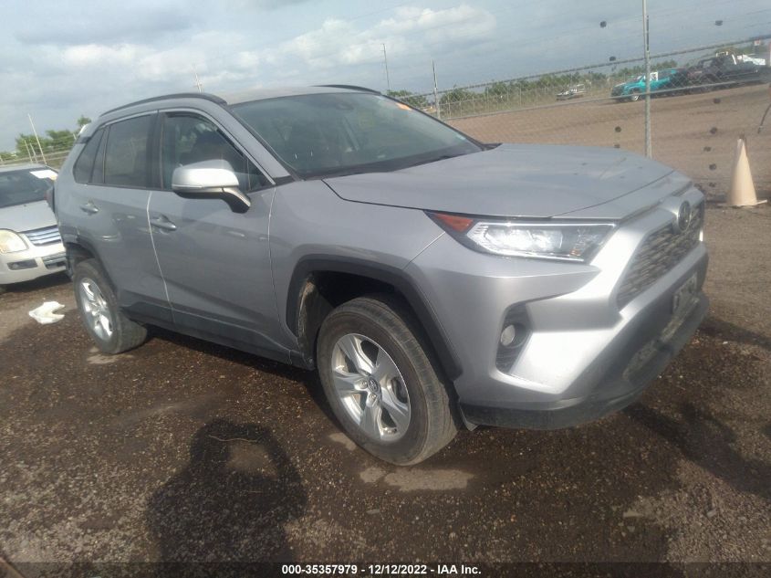 2021 TOYOTA RAV4 XLE VIN: 2T3W1RFV2MW122228