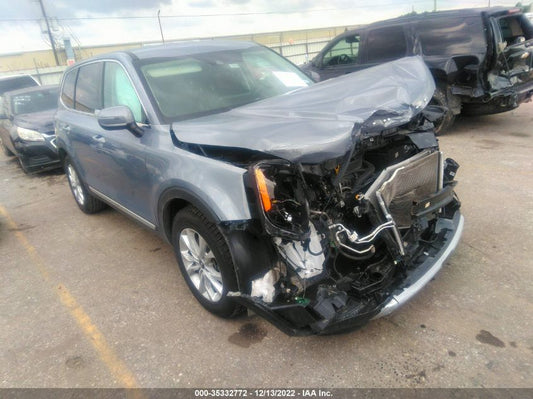 2020 KIA TELLURIDE LX VIN: 5XYP2DHC4LG014612