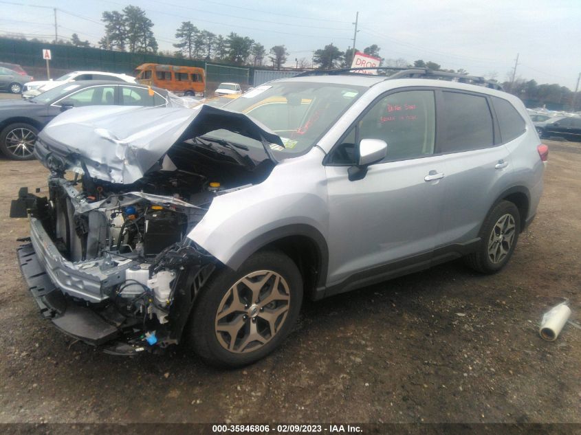 2022 SUBARU FORESTER PREMIUM VIN: JF2SKADCXNH438371