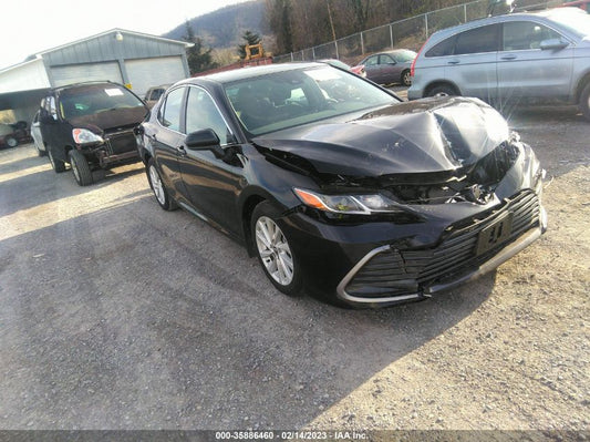 2022 TOYOTA CAMRY LE VIN: 4T1C11AK6NU705526