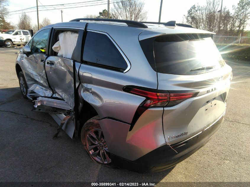 2022 TOYOTA SIENNA XLE VIN: 5TDJRKEC3NS123661