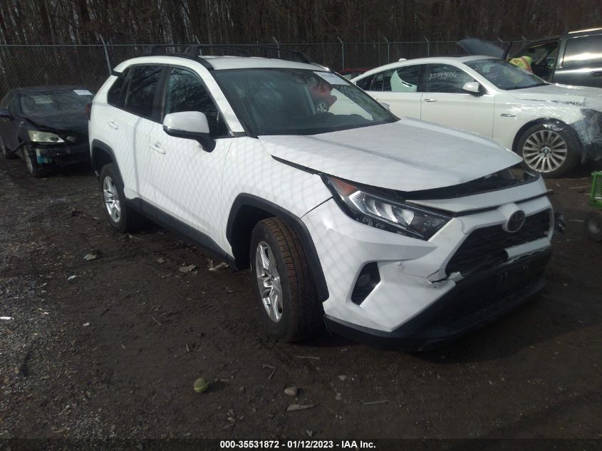 2021 TOYOTA RAV4 XLE VIN: 2T3P1RFV6MC152841