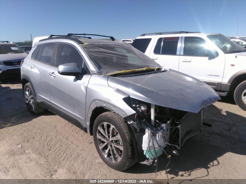 2022 TOYOTA COROLLA CROSS XLE VIN: 7MUDAAAG3NV017868